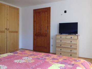 Фото номера Семейный номер с общей ванной комнатой Фермерские дома Casa din prund Ocolis г. Ocoliş 5
